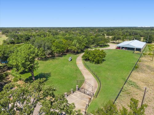 1276 County Road 3318, Greenville, TX, 75402-5256 | Card Image