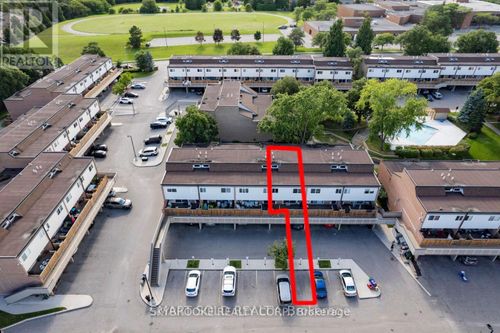 {{alt}} | Card Image