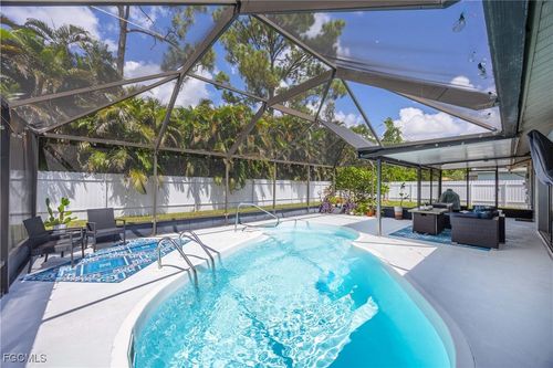 18480 Eastshore Dr, FORT MYERS, FL, 33967-4901 | Card Image