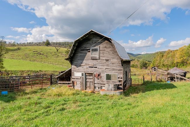 214 Comers Creek Rd, Home with 0 bedrooms, 0 bathrooms and null parking in Sugar Grove VA | Image 19