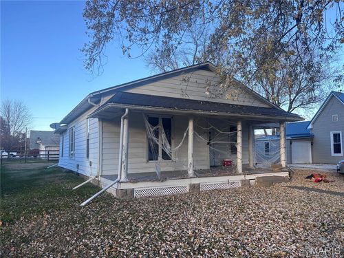 715 W Centennial Ave, Bowling Green, MO, 63334-1523 | Card Image