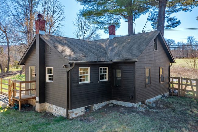 73 Kent Cornwall Rd, House other with 2 bedrooms, 1 bathrooms and 2 parking in Kent CT | Image 5