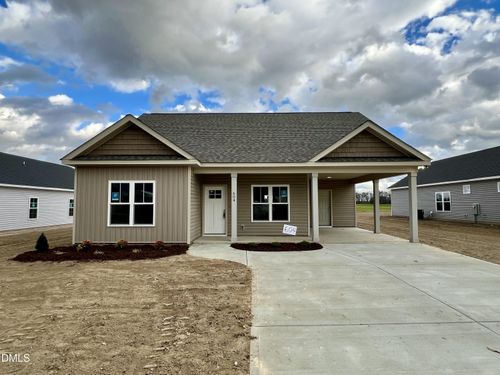 604 S Vance St, Fremont, NC, 27830-4403 | Card Image