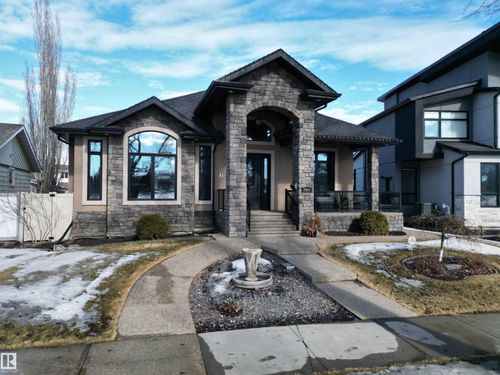 7620 98a Ave Nw, Edmonton, AB, T6A0C5 | Card Image