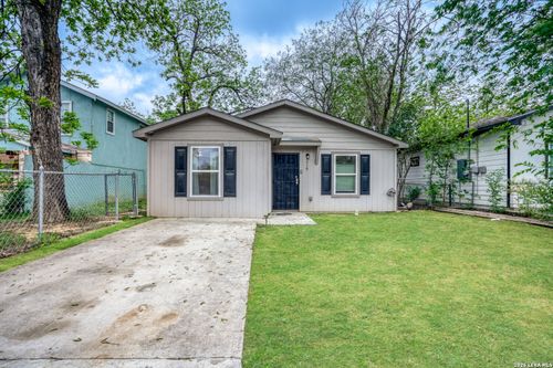 519 S San Gabriel Ave, San Antonio, TX, 78237-1945 | Card Image