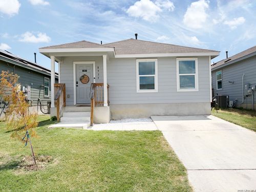 8935 Astral Pl, San Antonio, TX, 78252-4646 | Card Image