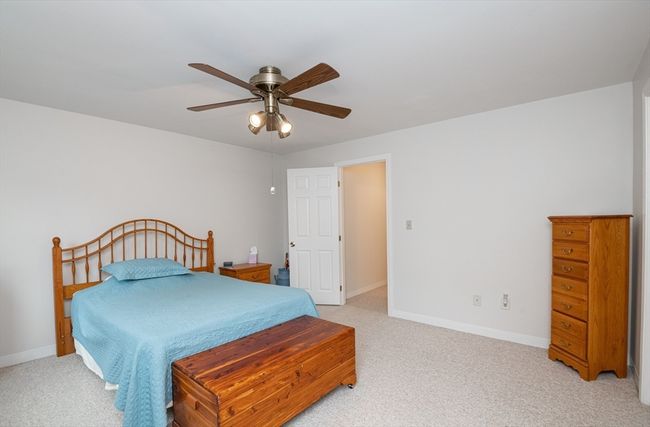 E - 63 Proctor St, Condo with 2 bedrooms, 2 bathrooms and 1 parking in Salem MA | Image 22