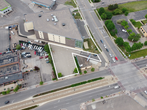 2119 University Ave W, Saint Paul, MN, 55114-1301 | Card Image