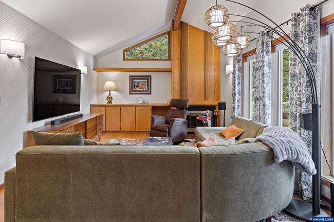 2624 Nw Lupine Pl, House other with 3 bedrooms, 2 bathrooms and null parking in Corvallis OR | Image 15