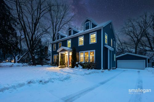 2114 Tenway Dr Se, East Grand Rapids, MI, 49506-4526 | Card Image