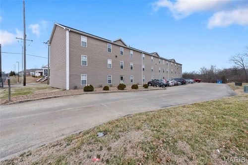 3 Village Dr, Cape Girardeau, MO, 63701-6963 | Card Image