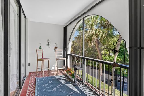 200n-5601 Highway A1a, Indian River Shores, FL, 32963-5008 | Card Image