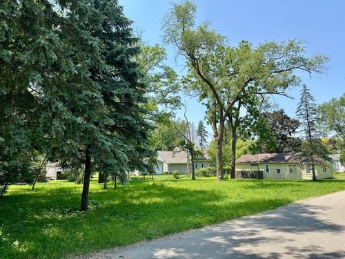 14 West Dr, DELAVAN, WI, 53115 | Card Image