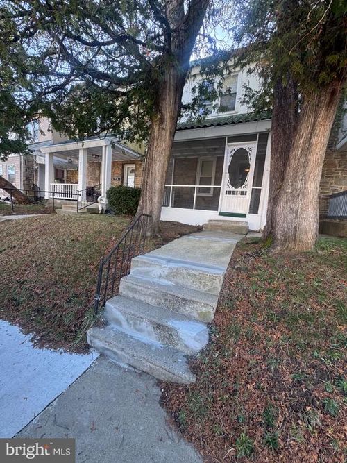 2410 N Monroe St, WILMINGTON, DE, 19802-3442 | Card Image