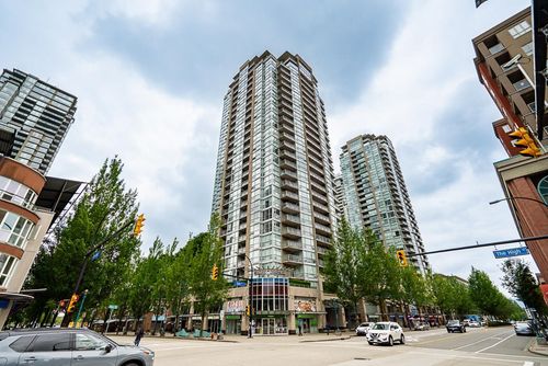 2605-2978 Glen Dr, Coquitlam, BC, V3B0C3 | Card Image