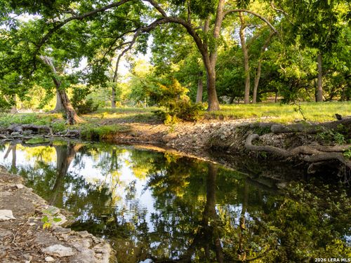 144 N Derby Ct, Kerrville, TX, 78028 | Card Image