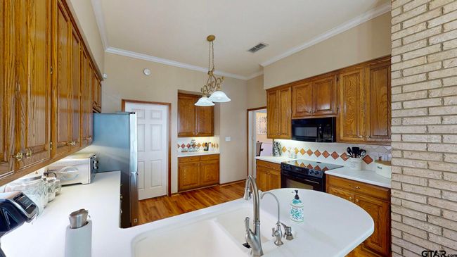 22770 Diamond Bay Dr, House other with 3 bedrooms, 2 bathrooms and null parking in Frankston TX | Image 6