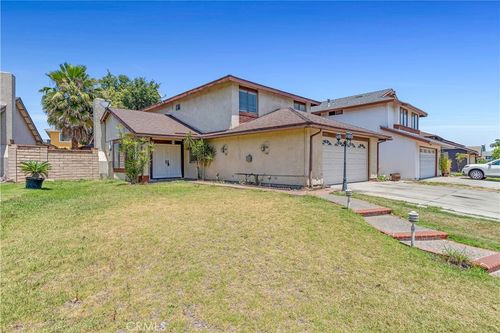 5533 E Mission Way, Commerce, CA, 90040-1525 | Card Image