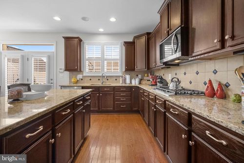 1210 Lander Creek Dr, BRUNSWICK, MD, 21716-9728 | Card Image