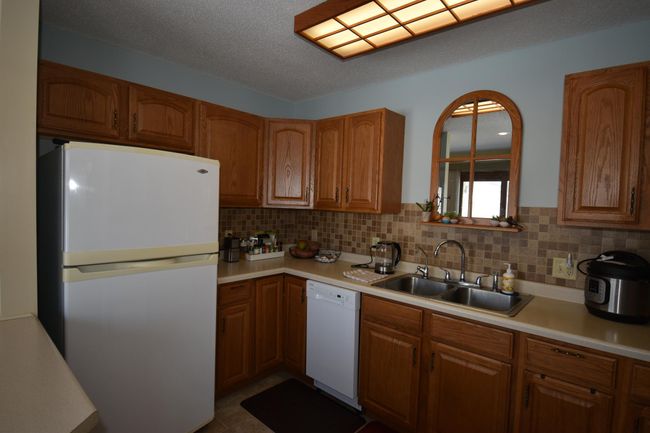 Kitchen 2.JPG | Image 11