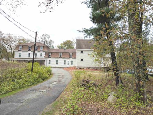 apt-9-3 S Shore Rd, Salem, NH, 03079-1997 | Card Image