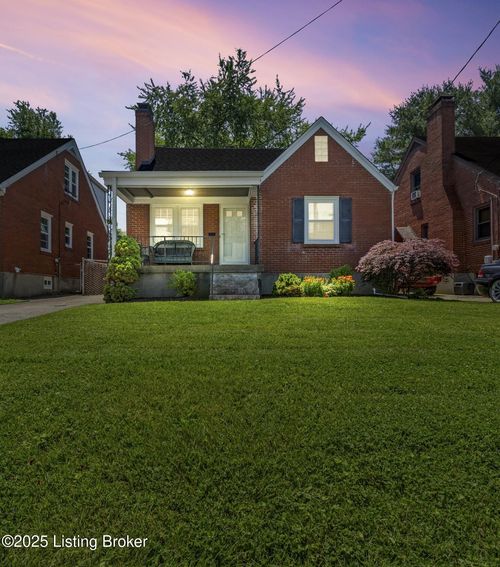 726 Parkway Dr, Louisville, KY, 40217-1968 | Card Image