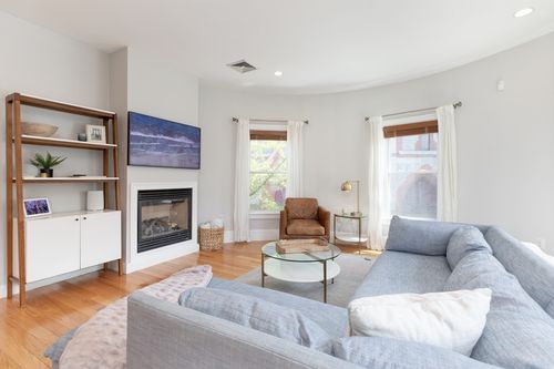 3-52 Warren, Boston, MA, 02129 | Card Image