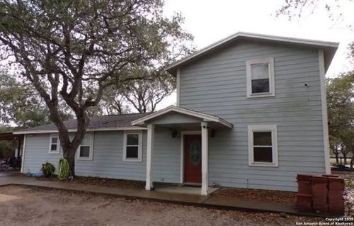 142 Vercie St, Rockport, TX, 78382-9793 | Card Image