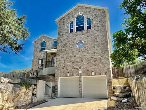 911 El Paisaje, San Antonio, TX, 78258-2900 | Card Image