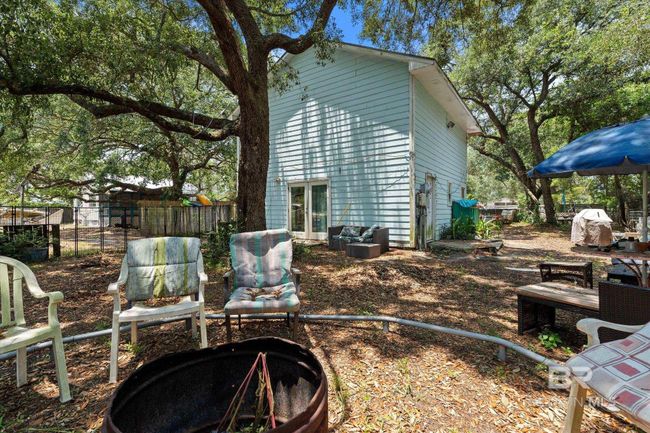 Back Of Structure | Image 13