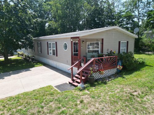 14279 Winters Crk W, West Olive, MI, 49460-9432 | Card Image