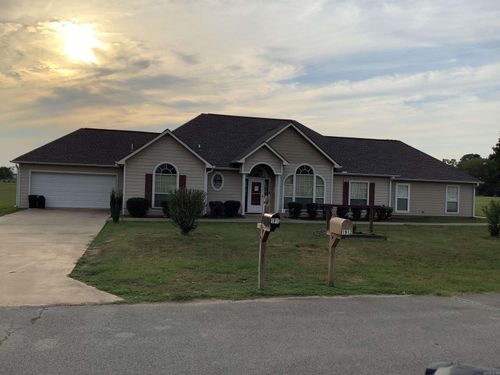 1913 N 12th St, Augusta, AR, 72006-9567 | Card Image