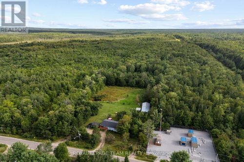 484 Wylie Road, Laurentian Hills, ON, K0J1P0 | Card Image