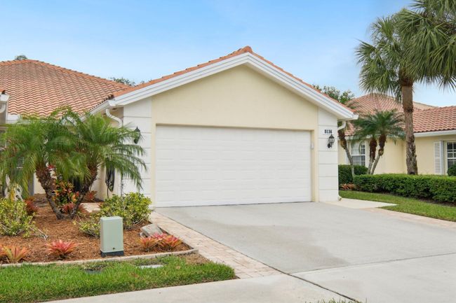 8136 Se Peppercorn Ct, House other with 3 bedrooms, 2 bathrooms and null parking in Hobe Sound FL | Image 39