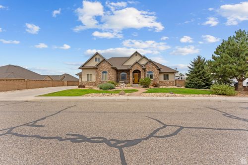 2846 W 350 S, Cedar City, UT, 84720-6736 | Card Image