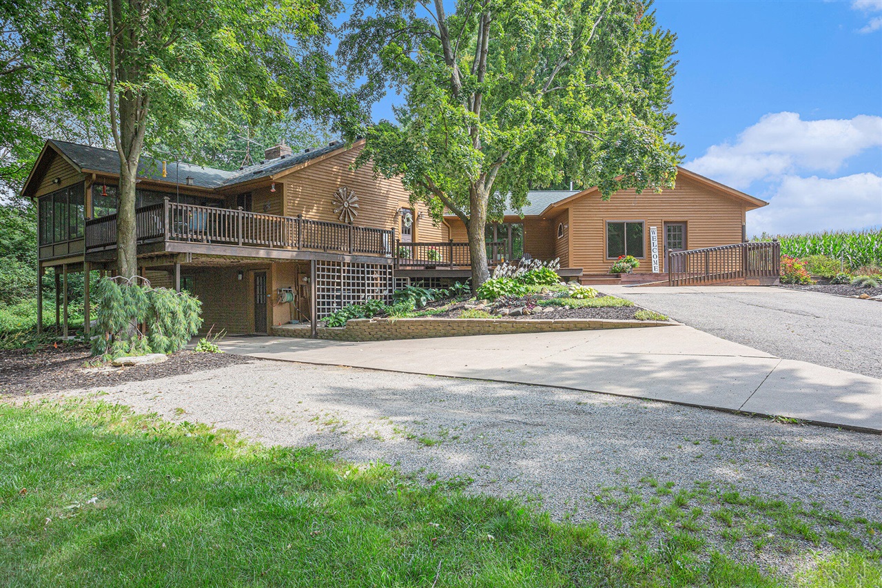 Byron Rd, Hudsonville, MI 49426