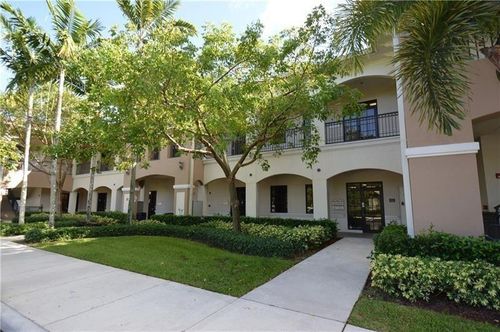 103-7551 Wiles Rd, Coral Springs, FL, 33067-2064 | Card Image