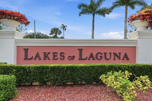 3956 Torres Cir, West Palm Beach, FL, 33409-7860 | Card Image