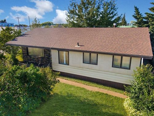 5105 48 St, High Prairie, AB, T0G1E0 | Card Image