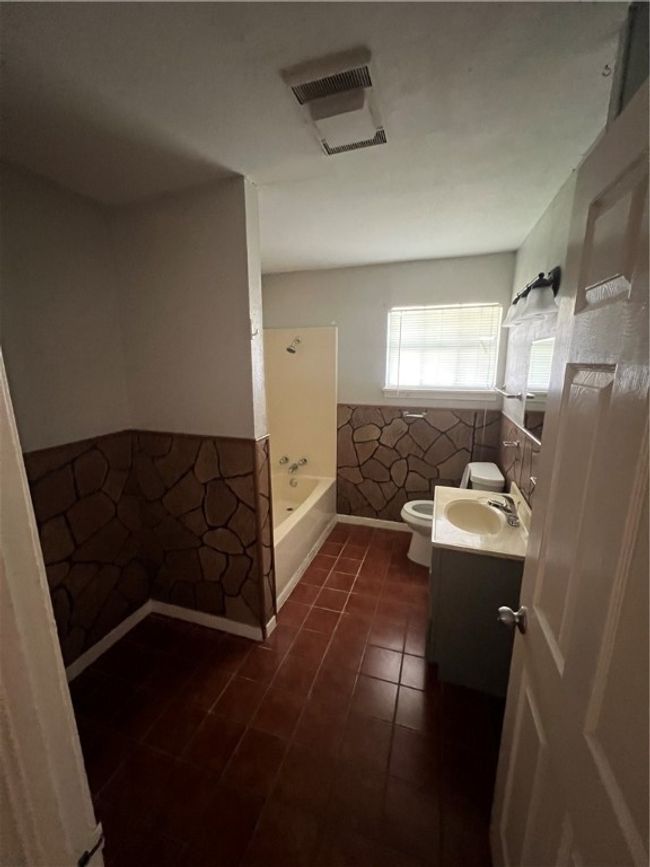 4817 Lansdown Dr, House other with 3 bedrooms, 2 bathrooms and null parking in Corpus Christi TX | Image 6