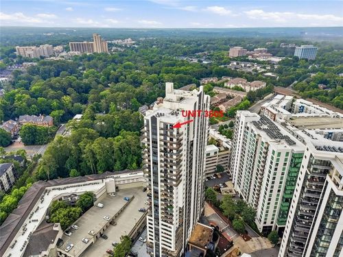ph-ts5-3481 Lakeside Dr Ne, Atlanta, GA, 30326-1340 | Card Image