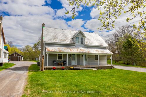 3698 Carp Rd, Carp, ON, K0A1L0 | Card Image