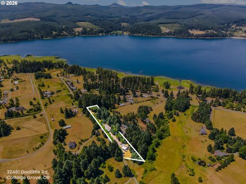 32481 Doolittle Rd, Cottage Grove, OR, 97424-9277 | Card Image