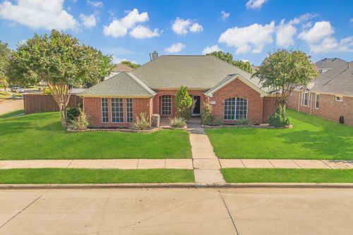 729 Summit Run, Lewisville, TX, 75077-2931 | Card Image