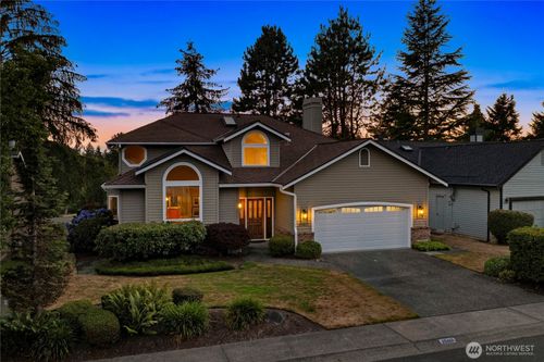 25417 Lake Wilderness Country Club Dr Se, Maple Valley, WA, 98038-6004 | Card Image