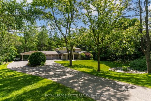 65 Watch Hill Rd, King City, ON, L7B1K1 | Card Image