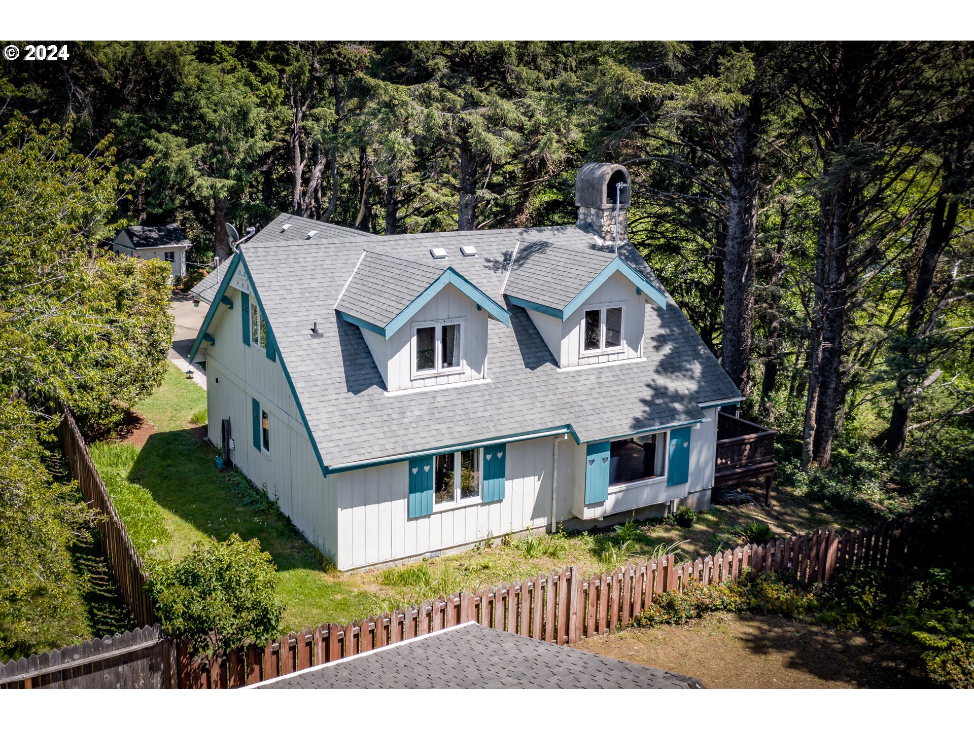 Oar Dr, Lincoln City, OR 97367