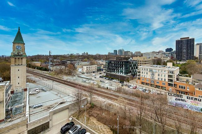 905 - 20 Scrivener Sq, Condo with 2 bedrooms, 1 bathrooms and 1 parking in Toronto ON | Image 22