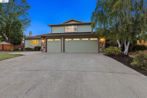 2501 Shadow Mountain Ct, San Ramon, CA, 94583-1823 | Card Image
