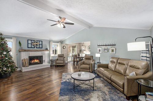 37815 Streamview Dr, Sterling Heights, MI, 48312-2547 | Card Image